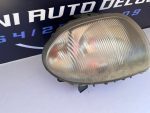 Far desni Renault clio 1999-2001 - Slika 2