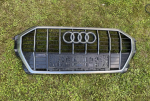 Maska branika sa hrom lajsnom Audi Q3 2018-2022