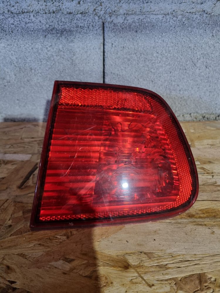 Štop levi unutrašnji Seat Ibiza 1999-2002 2 Štop levi unutrašnji Seat Ibiza 1999-2002 - Slika 1
